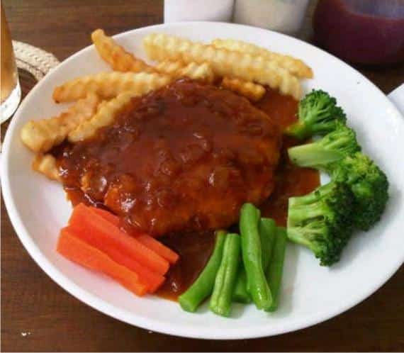 Steak Tempe dengan saus lada hitam